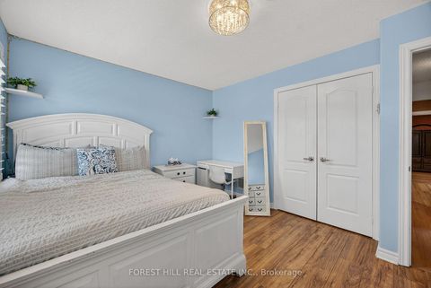 Photo 33 at 31 Connaught Lane, Shore, Barrie