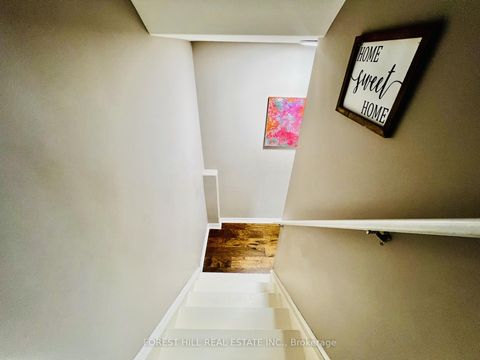 Photo 35 at 31 Connaught Lane, Shore, Barrie