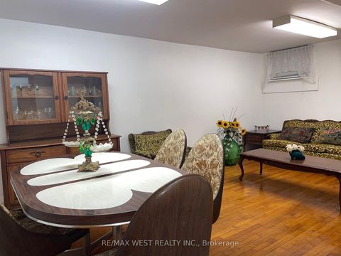 Photo 21 at 364 Roxton Road, Little Italy, Toronto