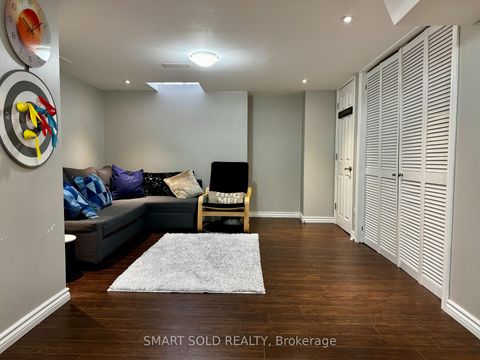 Photo 23 at 35 Cosford Street, Bayview Northeast, Aurora