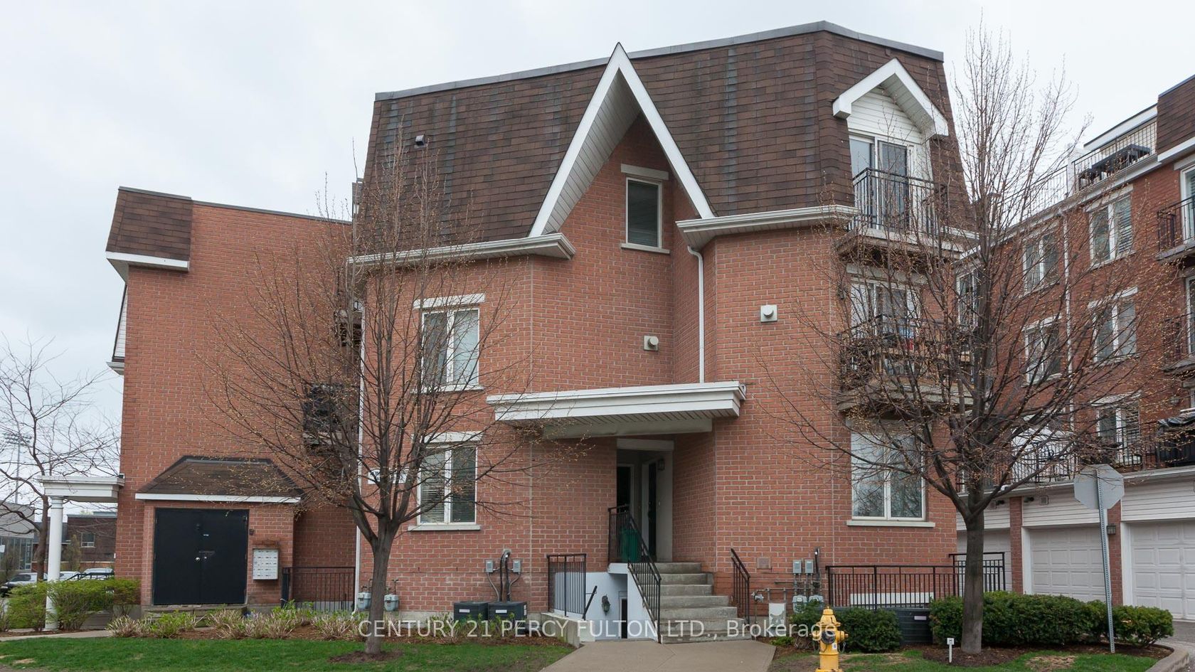 112 - 20 Machells Avenue N, South Parkdale, Toronto photo number 2