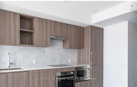 Photo 1 at 3205 - 17 BATHURST Street, Waterfront Communities C1, Toronto