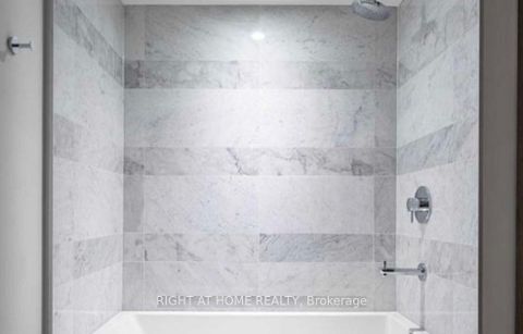 Photo 5 at 3205 - 17 BATHURST Street, Waterfront Communities C1, Toronto