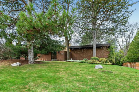 Photo 5 at 16 Royal Oak Drive, York Mills, Toronto