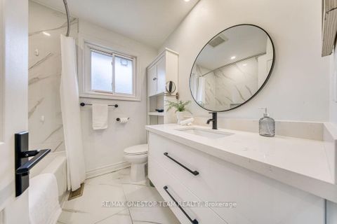 Photo 20 at 238 Dunview Avenue, Willowdale East, Toronto