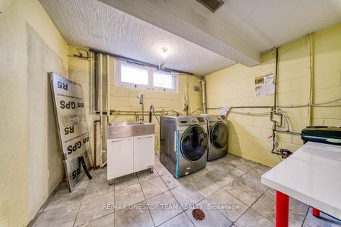 Photo 30 at 238 Dunview Avenue, Willowdale East, Toronto