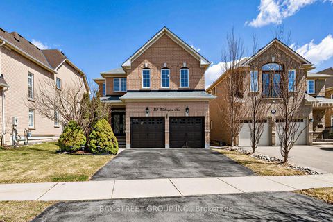 Photo 1 at 359 Worthington Avenue, Oak Ridges Lake Wilcox, Richmond Hill
