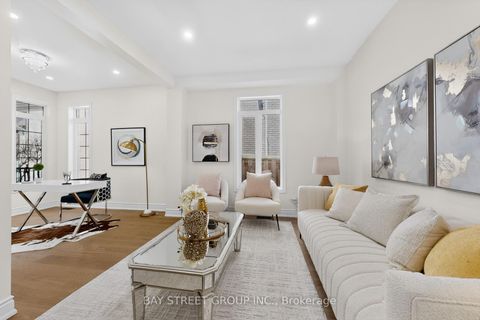 Photo 8 at 359 Worthington Avenue, Oak Ridges Lake Wilcox, Richmond Hill