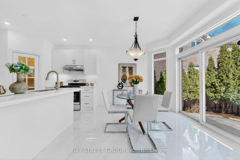 Photo 17 at 359 Worthington Avenue, Oak Ridges Lake Wilcox, Richmond Hill