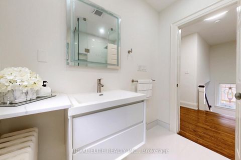 Photo 33 at 177 Glengrove Avenue W, Lawrence Park South, Toronto