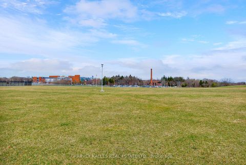 Photo 3 at 4 Twenty Third Street, Long Branch, Toronto