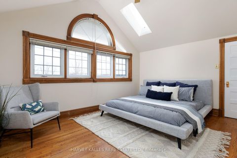 Photo 26 at 4 Twenty Third Street, Long Branch, Toronto