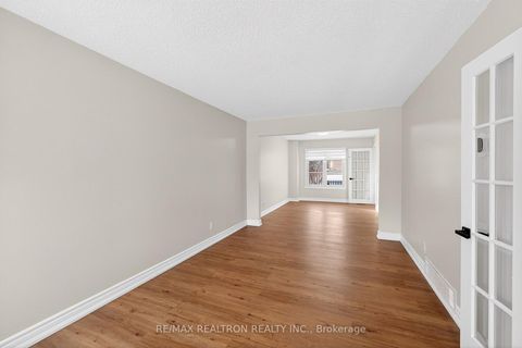 Photo 5 at 18 Littleborough Court, Highland Creek, Toronto