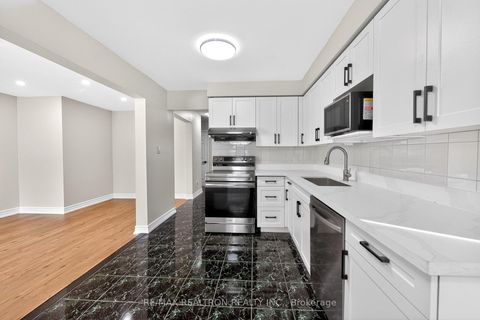 Photo 17 at 18 Littleborough Court, Highland Creek, Toronto