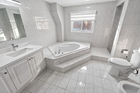 Photo 24 at 18 Littleborough Court, Highland Creek, Toronto