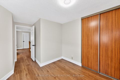 Photo 30 at 18 Littleborough Court, Highland Creek, Toronto