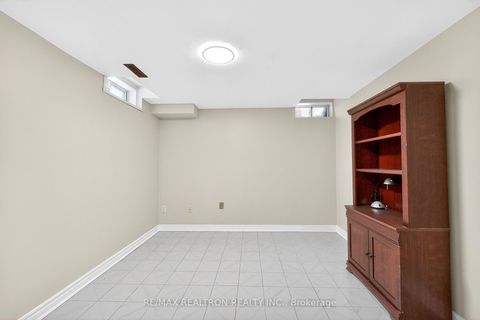 Photo 41 at 18 Littleborough Court, Highland Creek, Toronto