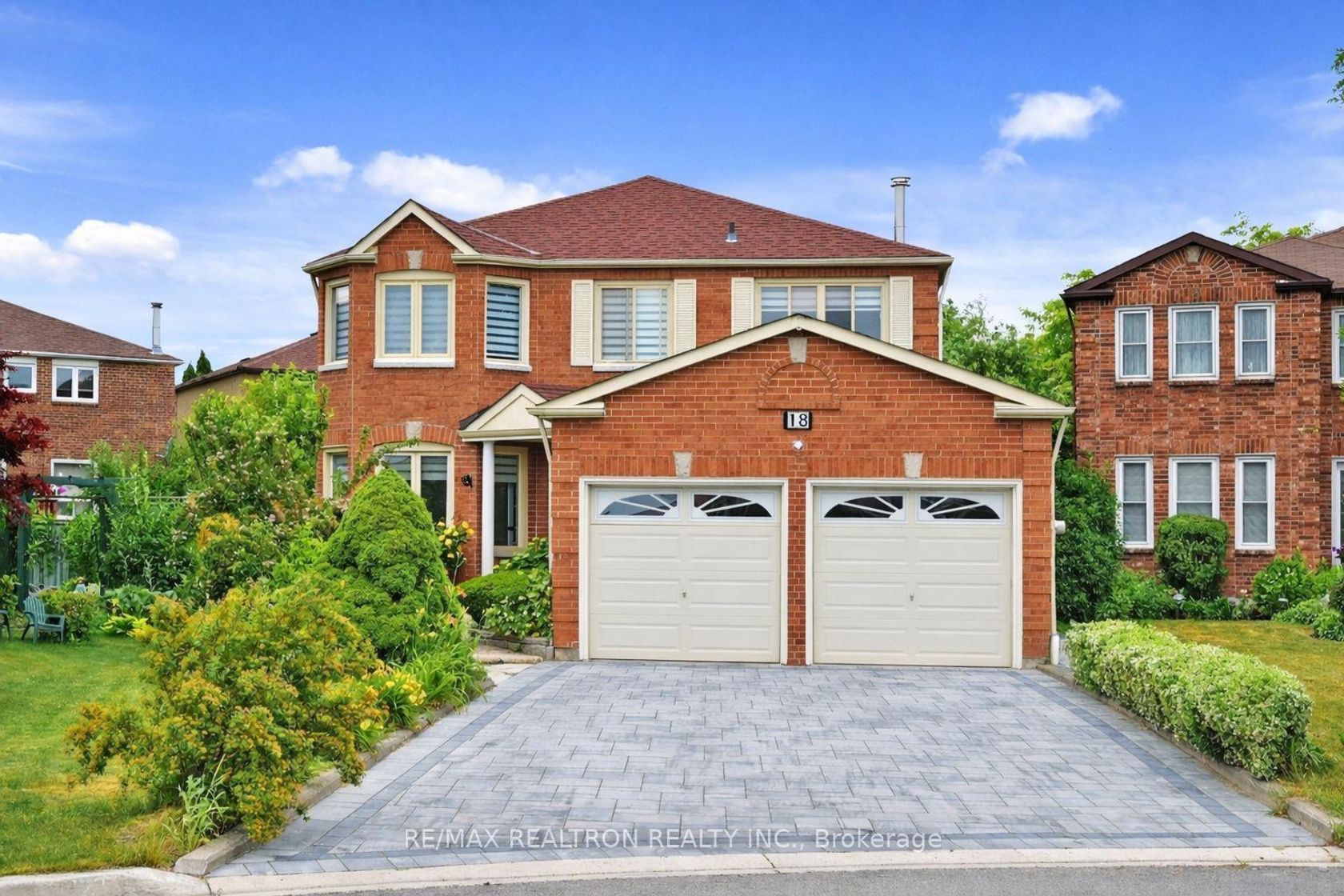 18 Littleborough Court, Highland Creek, Toronto photo 6