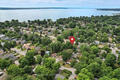 Photo 2 at 259 Glenwoods Avenue, Keswick South, Georgina