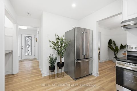 Photo 15 at 259 Glenwoods Avenue, Keswick South, Georgina