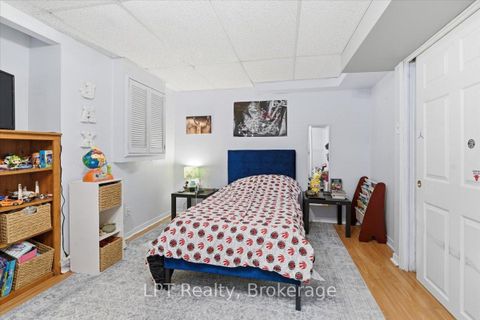 Photo 23 at 831 Lavis Street, Pinecrest, Oshawa