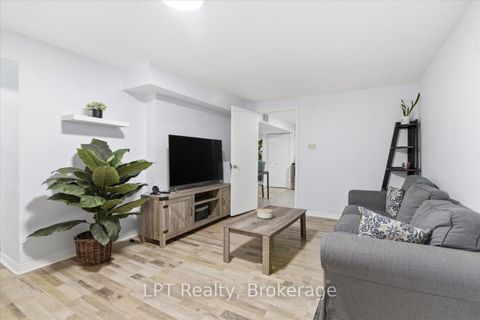 Photo 25 at 831 Lavis Street, Pinecrest, Oshawa