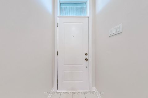 Photo 35 at 384 Okanagan Path, Donevan, Oshawa