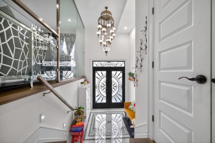 Photo 4 at 442 Pharmacy Avenue S, Birchmount, Toronto