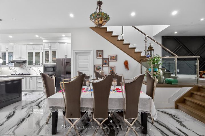 Photo 9 at 442 Pharmacy Avenue S, Birchmount, Toronto