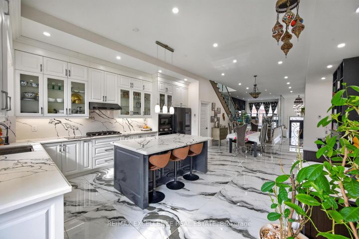 Photo 15 at 442 Pharmacy Avenue S, Birchmount, Toronto