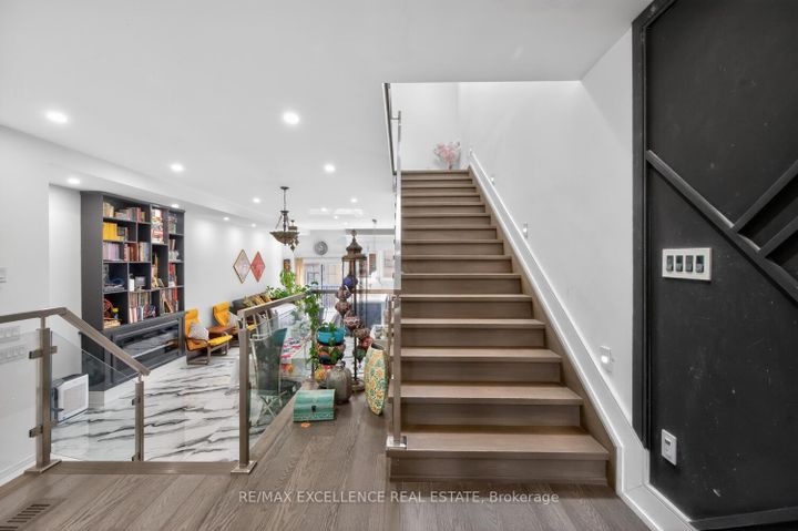 Photo 22 at 442 Pharmacy Avenue S, Birchmount, Toronto