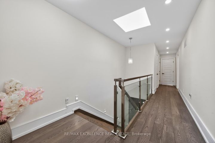 Photo 23 at 442 Pharmacy Avenue S, Birchmount, Toronto