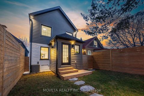 Photo 2 at 4 Mahoney Avenue, Mount Dennis, Toronto