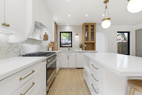 Photo 14 at 4 Mahoney Avenue, Mount Dennis, Toronto
