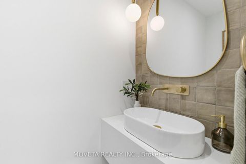 Photo 17 at 4 Mahoney Avenue, Mount Dennis, Toronto