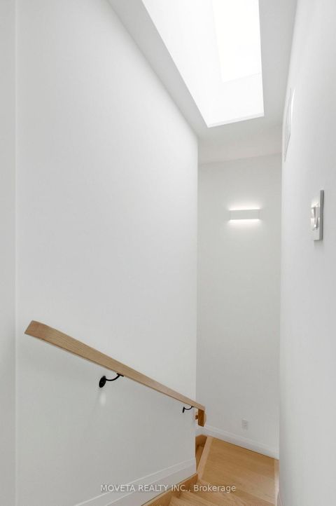 Photo 18 at 4 Mahoney Avenue, Mount Dennis, Toronto