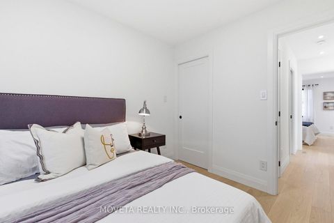Photo 27 at 4 Mahoney Avenue, Mount Dennis, Toronto