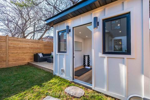 Photo 37 at 4 Mahoney Avenue, Mount Dennis, Toronto