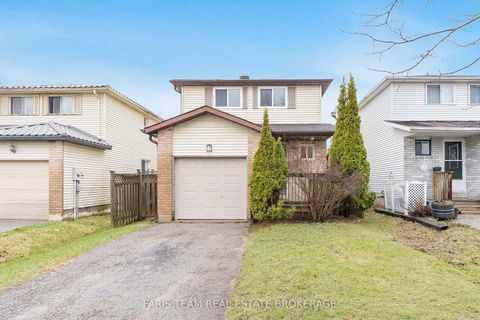 Photo 0 at 18 Argyle Road, Sunnidale, Barrie