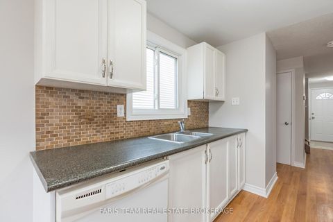 Photo 6 at 18 Argyle Road, Sunnidale, Barrie