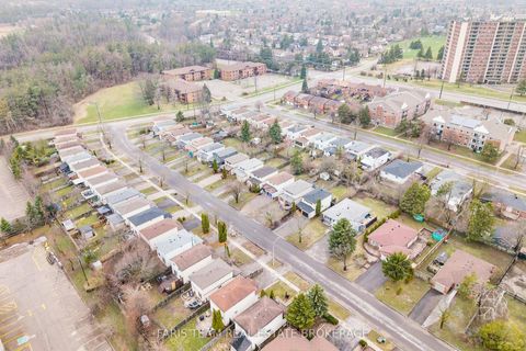 Photo 28 at 18 Argyle Road, Sunnidale, Barrie