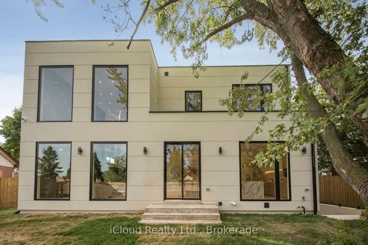 Photo 1 at 1374 Tansley Drive, WO West, Oakville