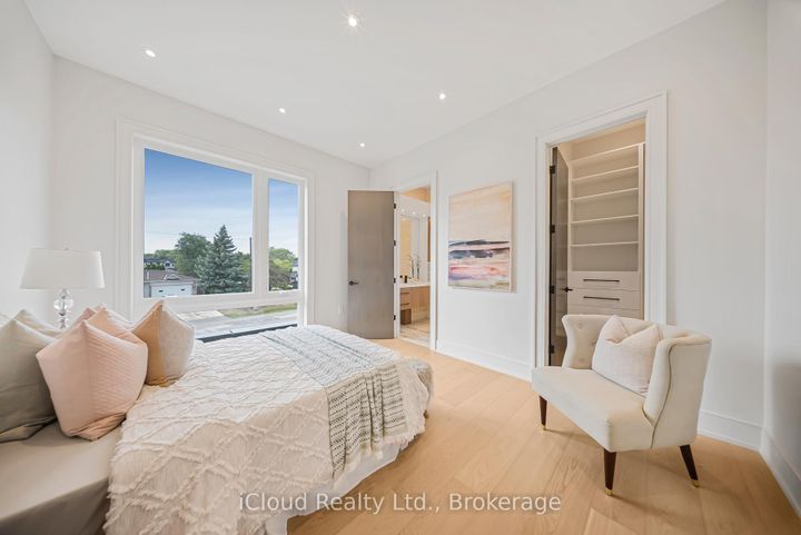 Photo 23 at 1374 Tansley Drive, WO West, Oakville