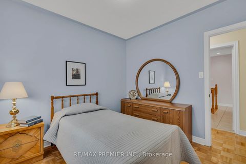 Photo 21 at 20 Drummond Drive, Maple, Vaughan