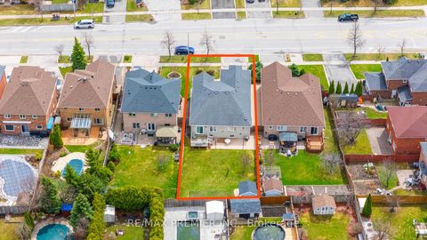 Photo 30 at 20 Drummond Drive, Maple, Vaughan