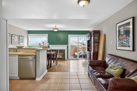 Photo 8 at 441 Heddle Crescent, Wyndham, Newmarket