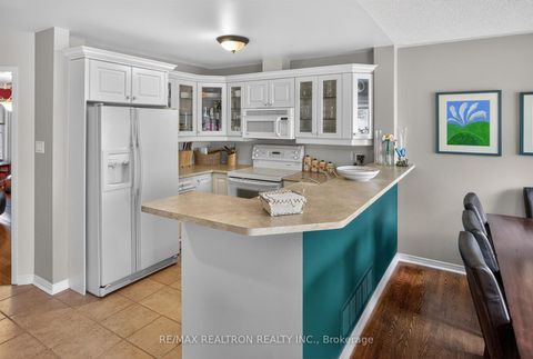 Photo 12 at 441 Heddle Crescent, Wyndham, Newmarket