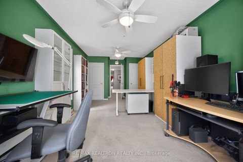 Photo 17 at 441 Heddle Crescent, Wyndham, Newmarket