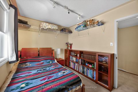 Photo 26 at 441 Heddle Crescent, Wyndham, Newmarket