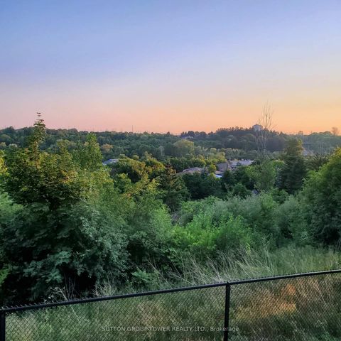 Photo 11 at C26 - 26 Bruce Street, East Woodbridge, Vaughan